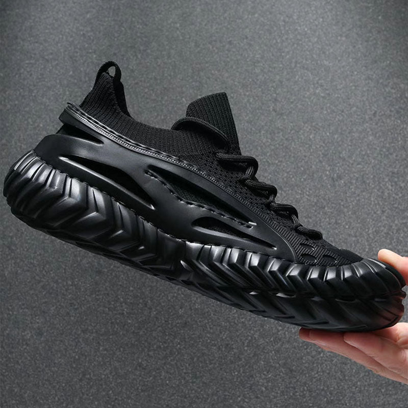 New breathable thick-soled height-enhancing sports shoes with flying mesh uppers