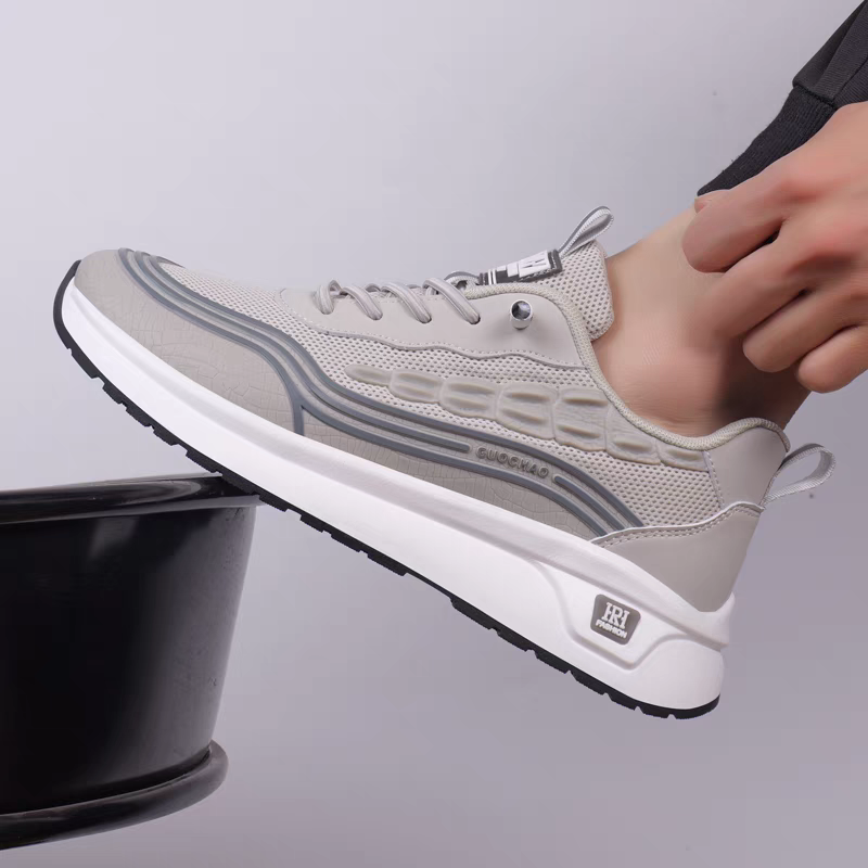 New Stylish Crocodile-Patterned Mesh Breathable Casual Shoes