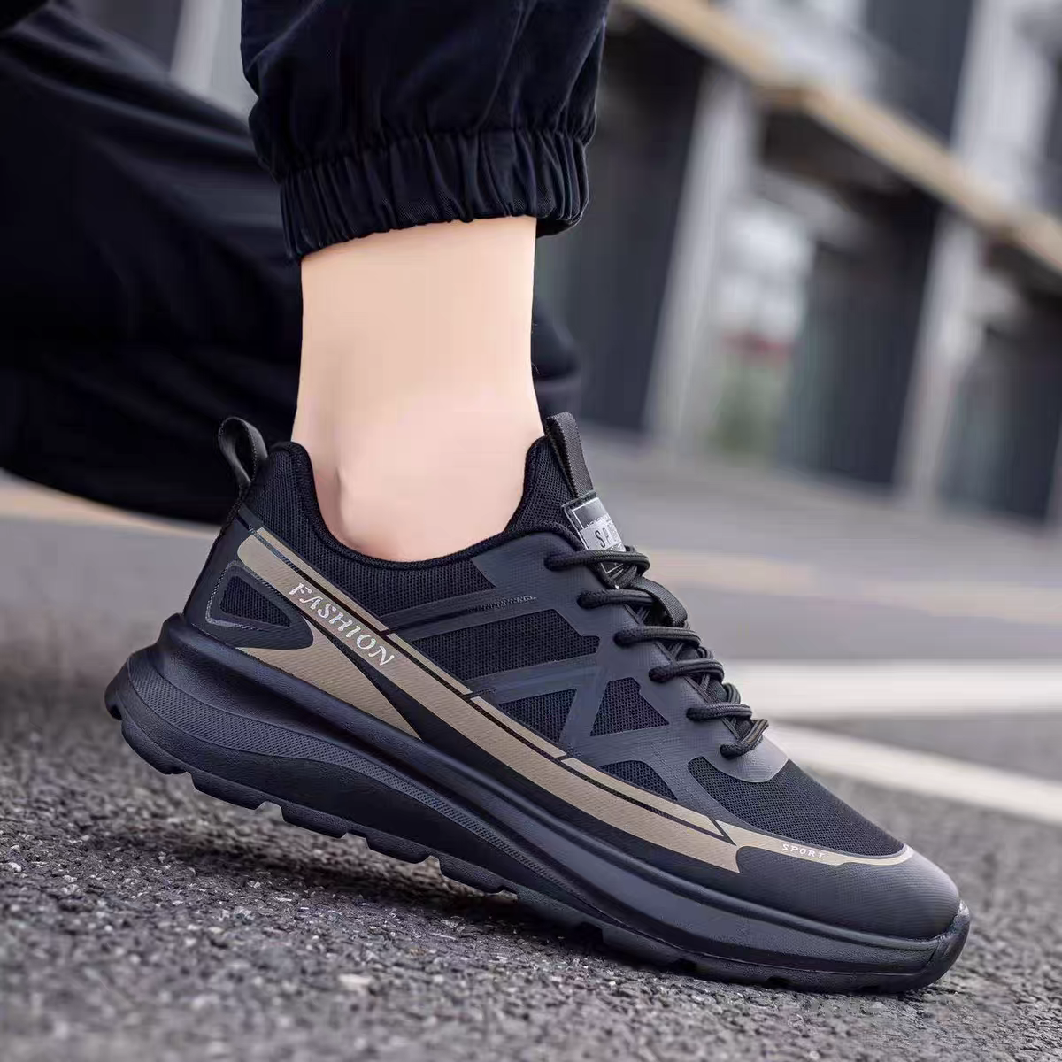 Latest Airflow Mesh Work-Ready Sneakers – Soft Cushioning, Ultra-Light & Abrasion-Resistant