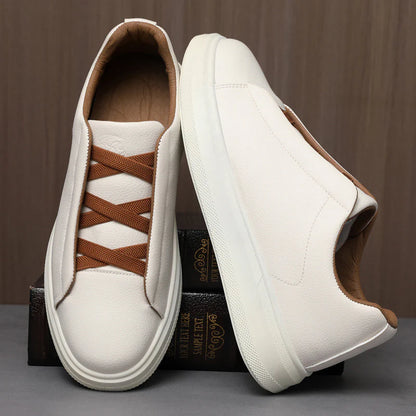 Men‘s Retro Low-Top White Leather Sneakers - Breathable & Soft Sole