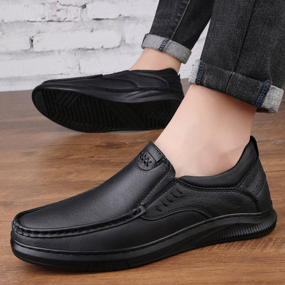 Lightweight and breathable cowhide retro versatile shoes