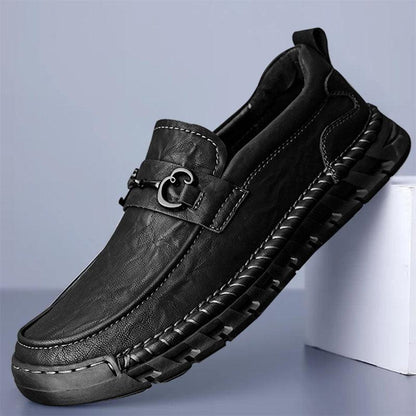Business casual soft-soled leather loafers